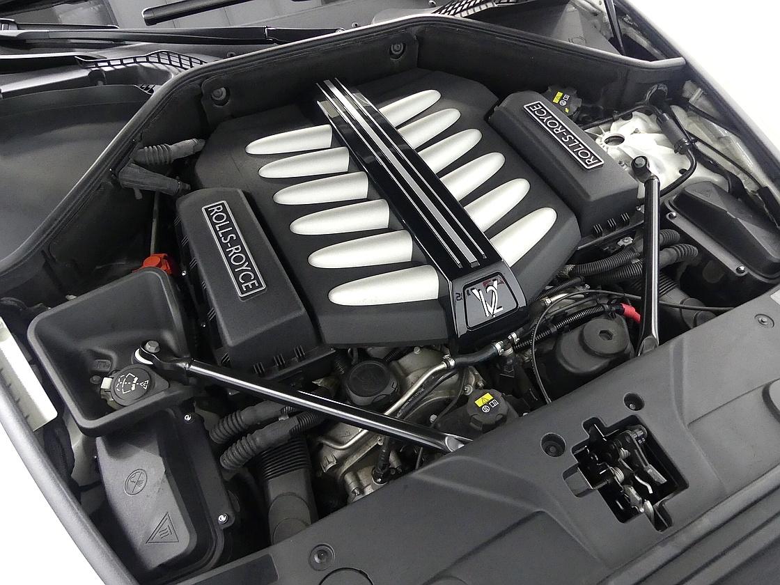 롤스로이스 레이스 6.6 V12