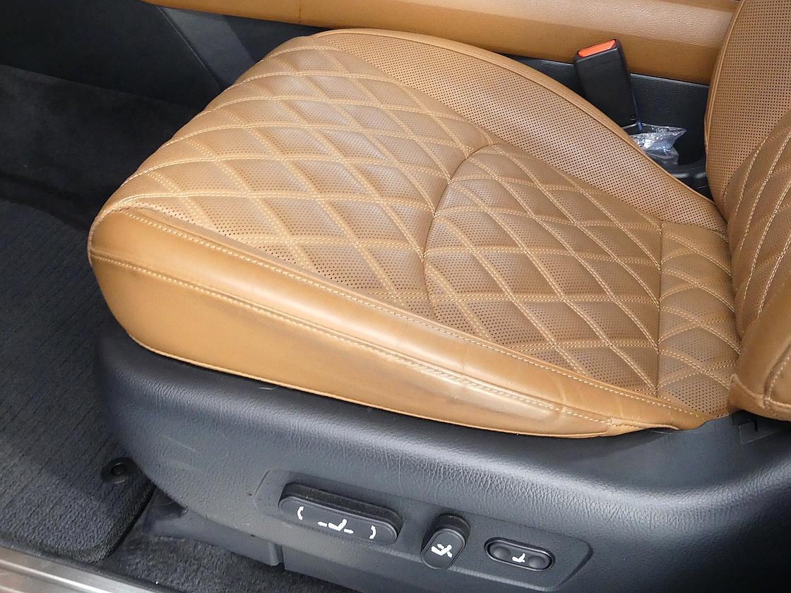 모하비 더 마스터 디젤 3.0 4WD 6인승 마스터즈