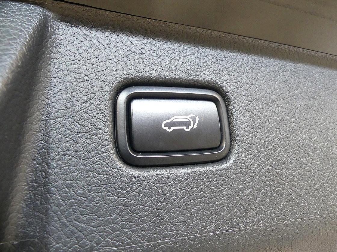 모하비 더 마스터 디젤 3.0 4WD 6인승 마스터즈