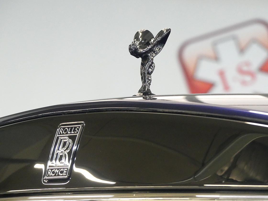 롤스로이스 컬리넌 6.7 V12 블랙 배지