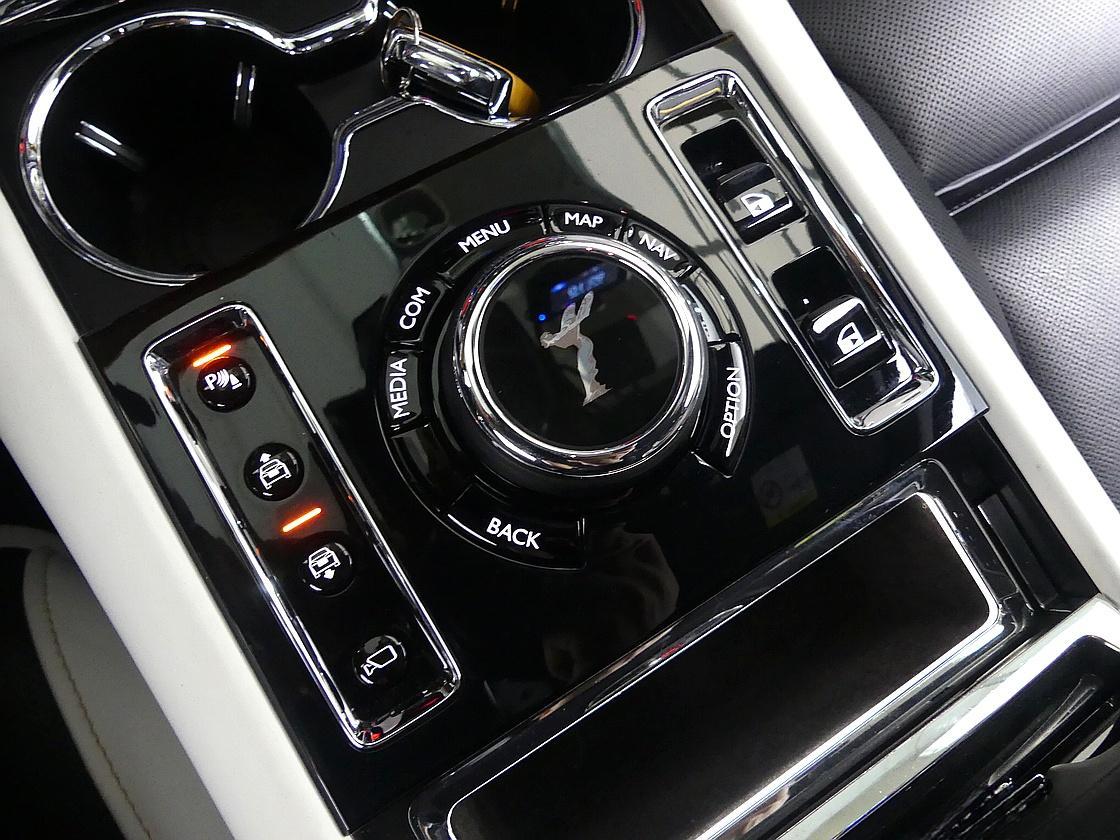 롤스로이스 고스트 2세대 6.7 V12 EWB