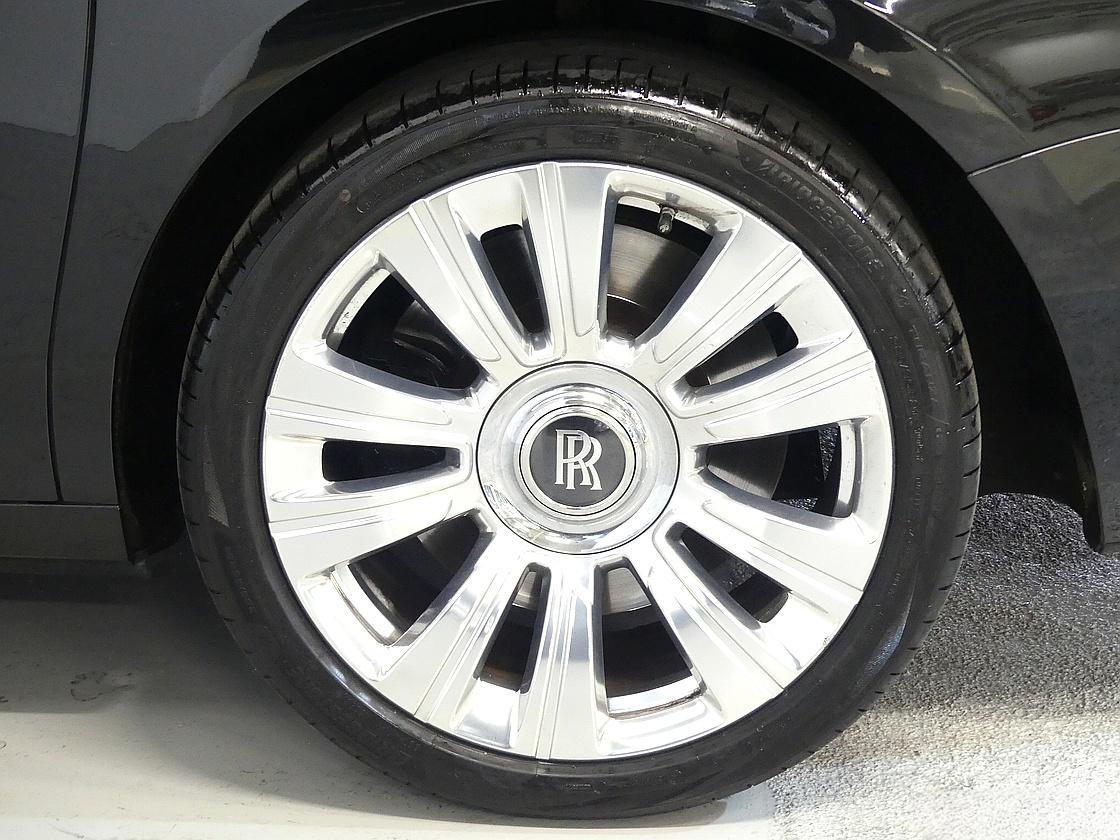 롤스로이스 고스트 2세대 6.7 V12 EWB