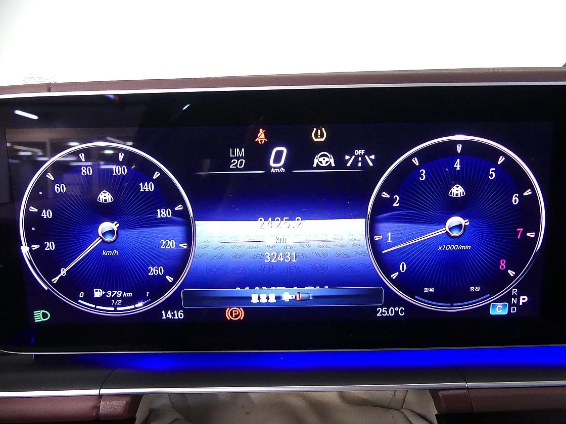 벤츠 마이바흐 GLS 600 4매틱