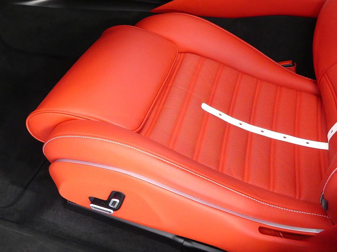 페라리 푸로산게 6.5 V12