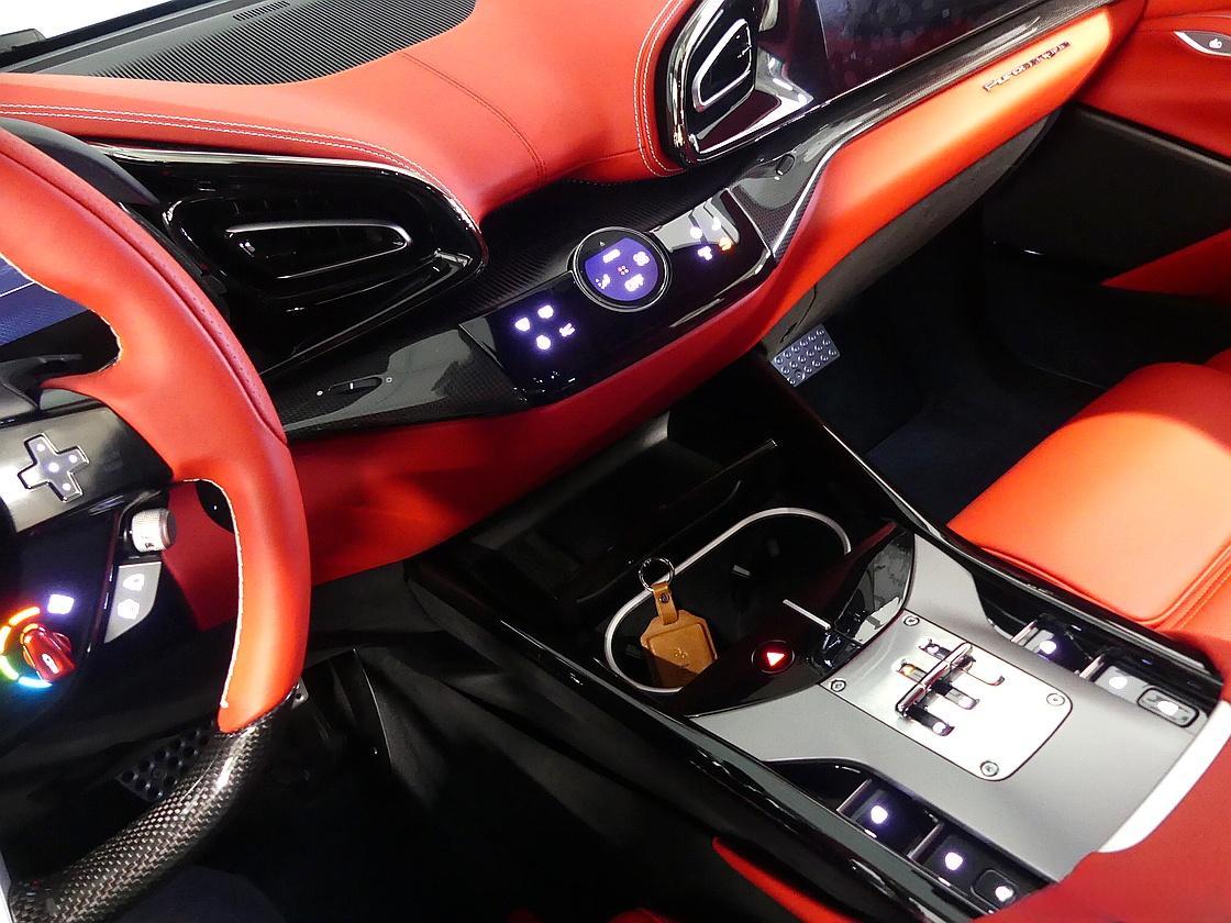 페라리 푸로산게 6.5 V12