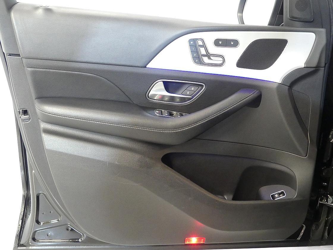 벤츠 2세대 GLE 300d 4매틱