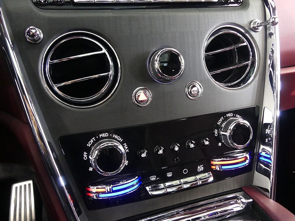 롤스로이스 컬리넌 6.7 V12