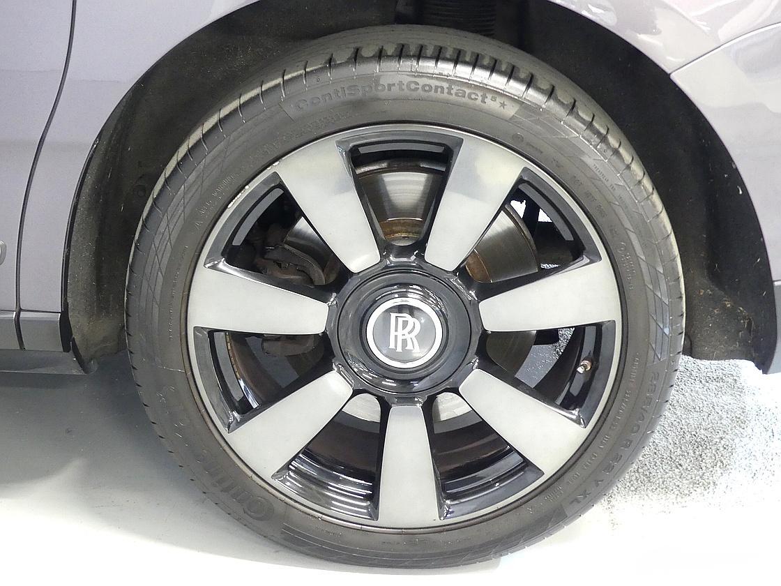 롤스로이스 컬리넌 6.7 V12