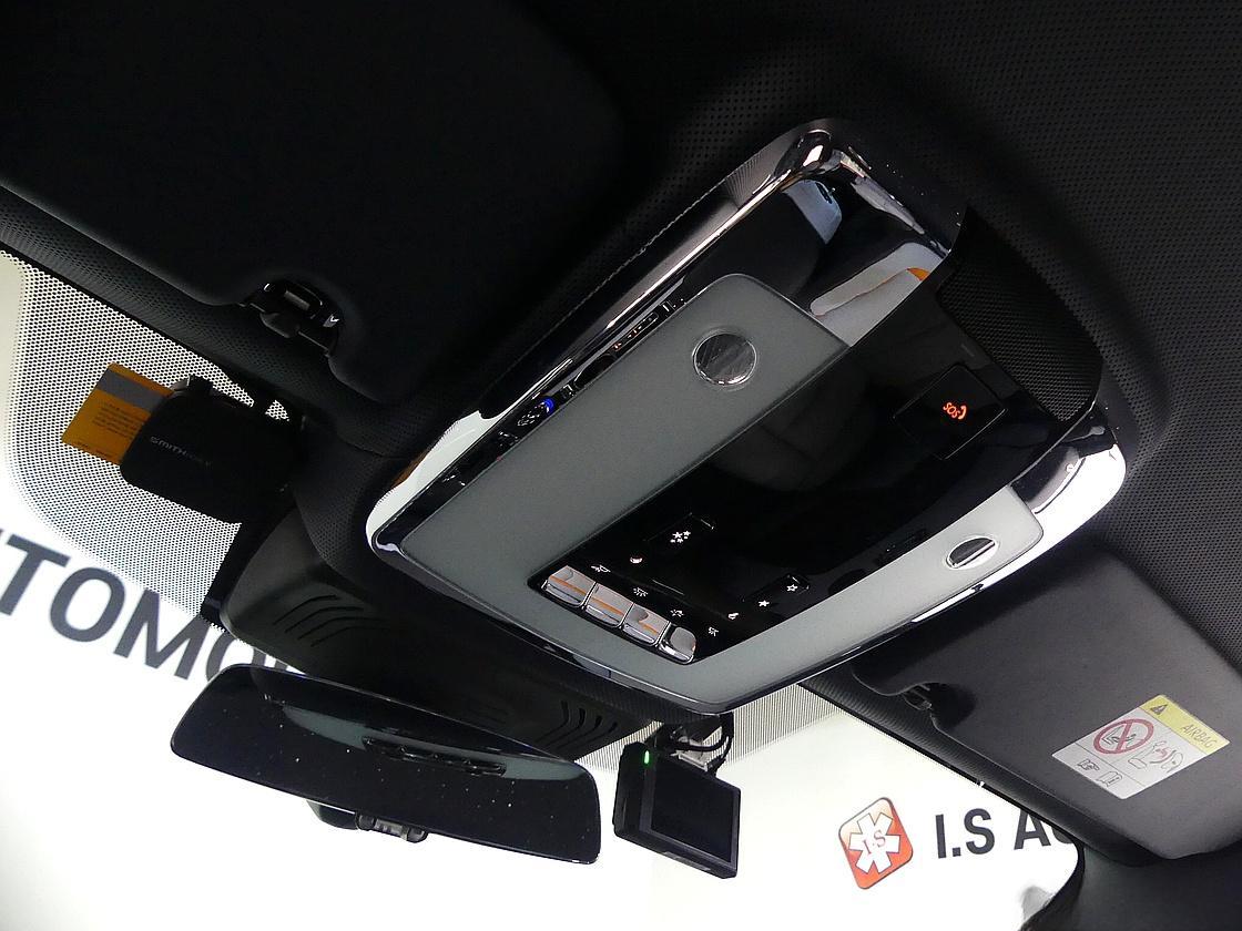 롤스로이스 고스트 2세대 6.7 V12 블랙 배지