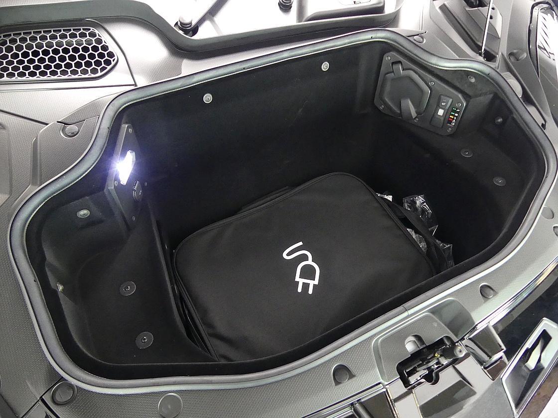 람보르기니 레부엘토 6.5 V12 PHEV