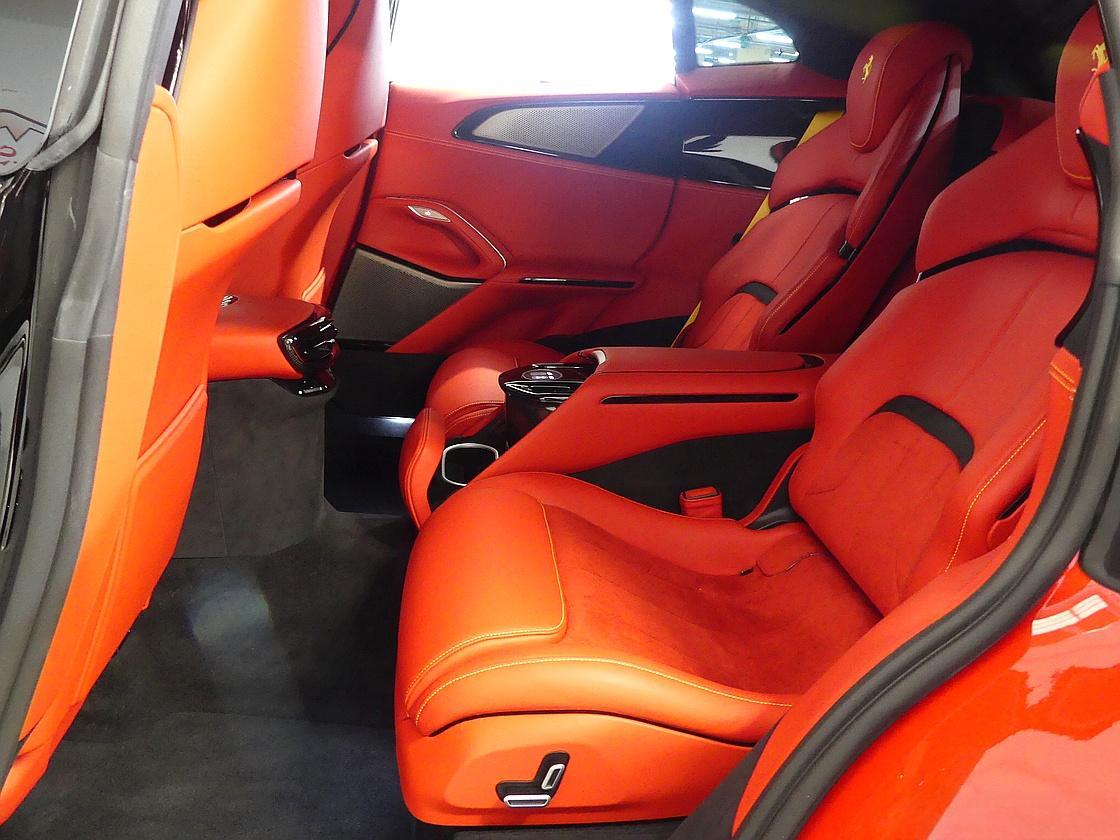 페라리 푸로산게 6.5 V12