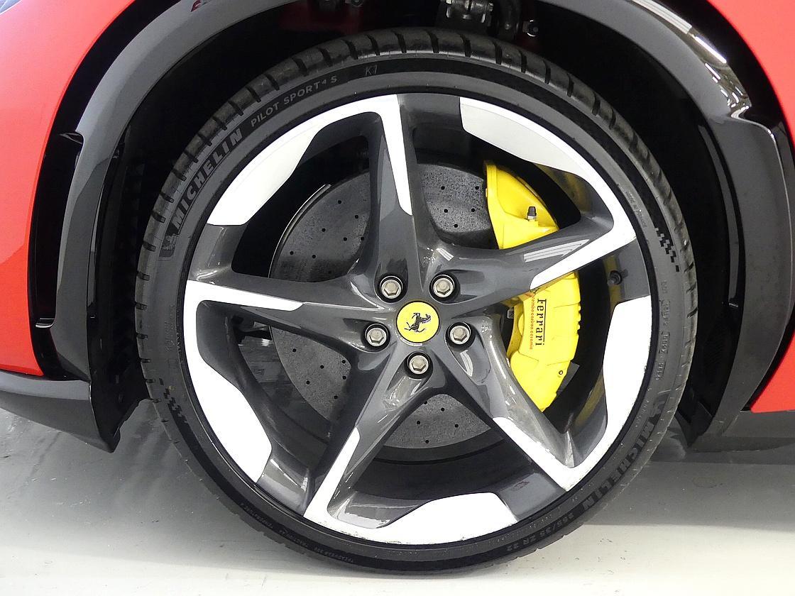 페라리 푸로산게 6.5 V12