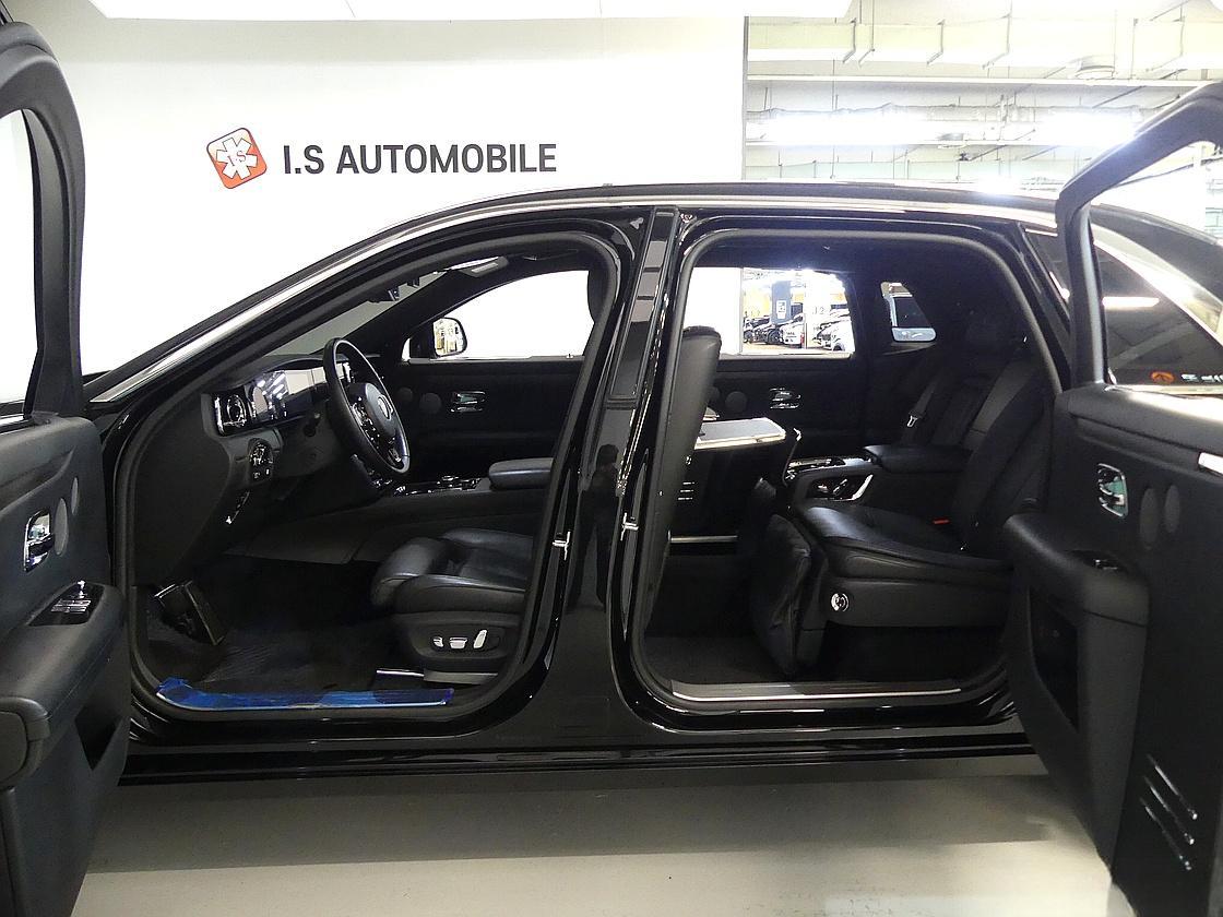 롤스로이스 고스트 2세대 6.7 V12 EWB