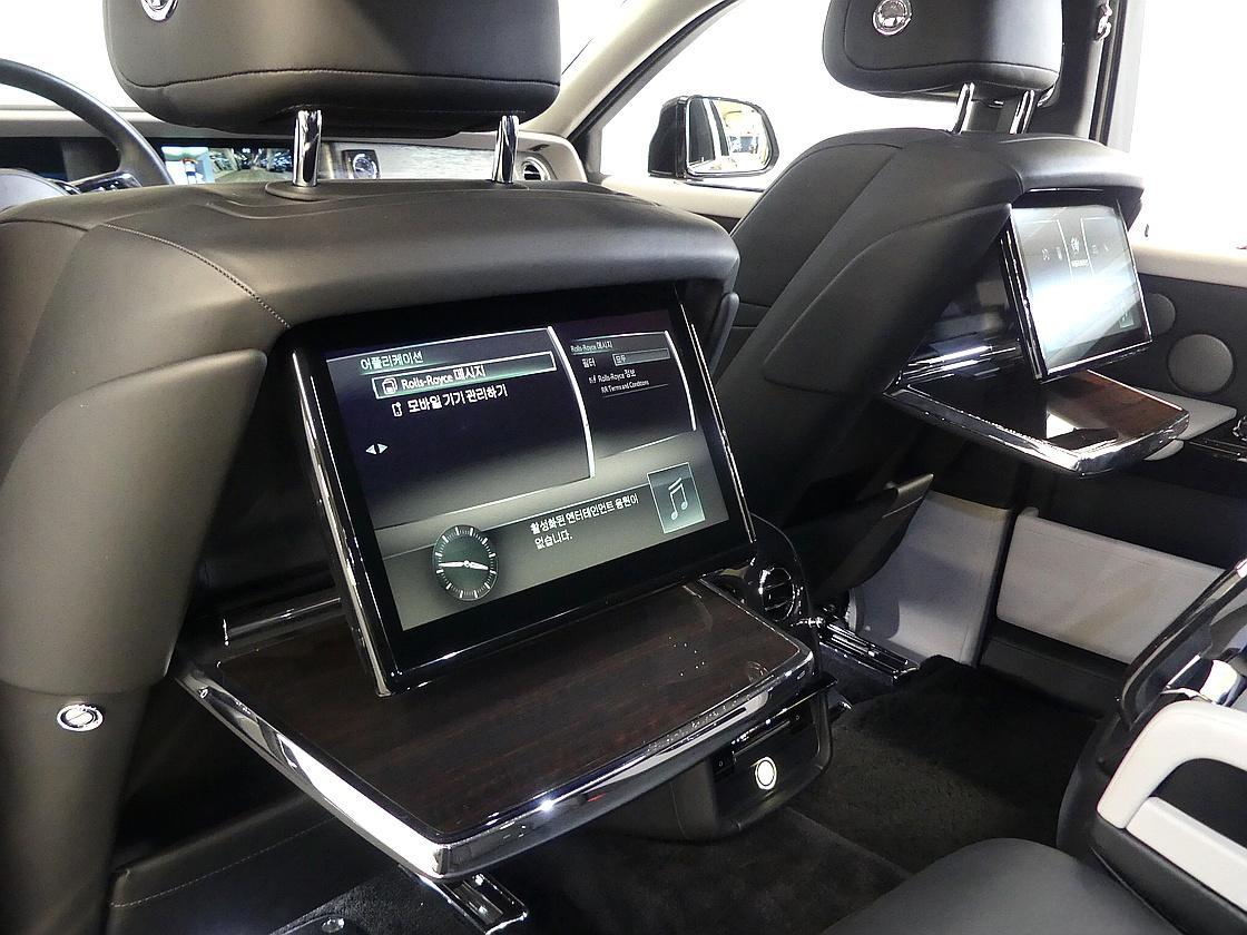 롤스로이스 팬텀 8세대 6.7 V12