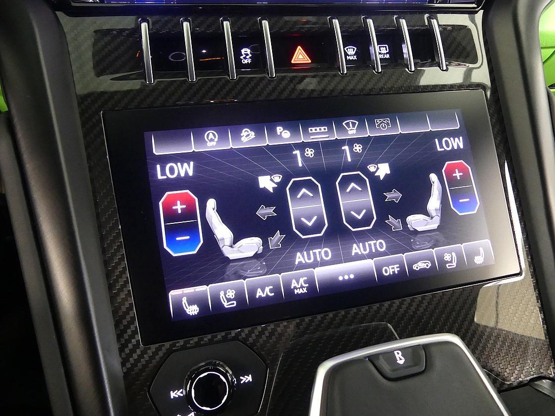 람보르기니 우루스 4.0 V8 S