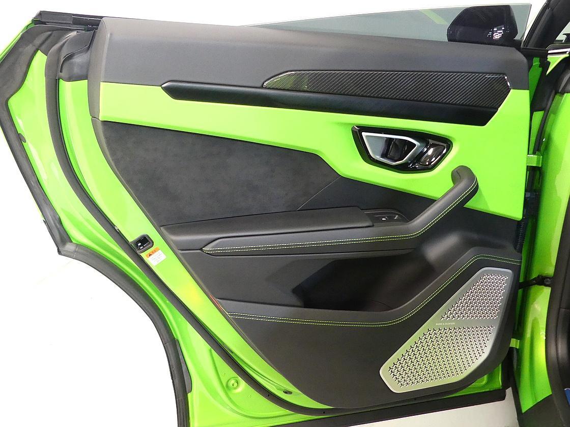 람보르기니 우루스 4.0 V8 S