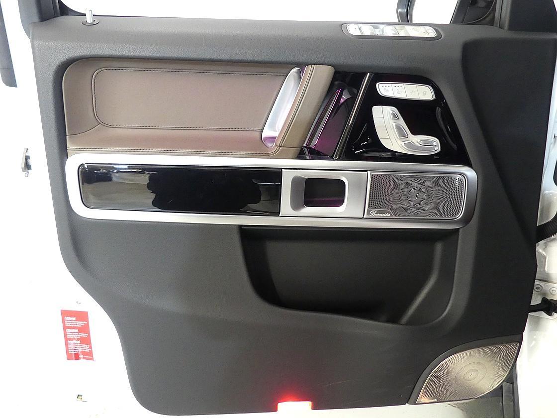 벤츠 3세대 G63 AMG 그레이트 화이트 에디션