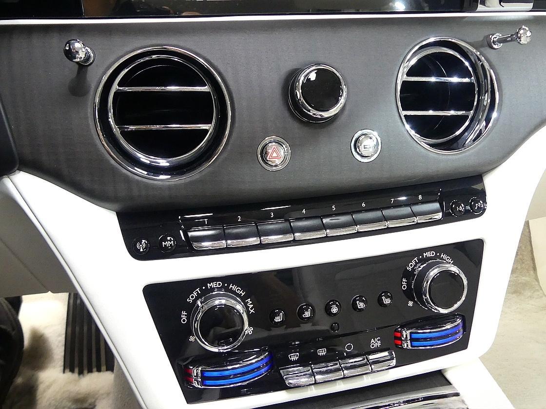 롤스로이스 고스트 2세대 6.7 V12 EWB