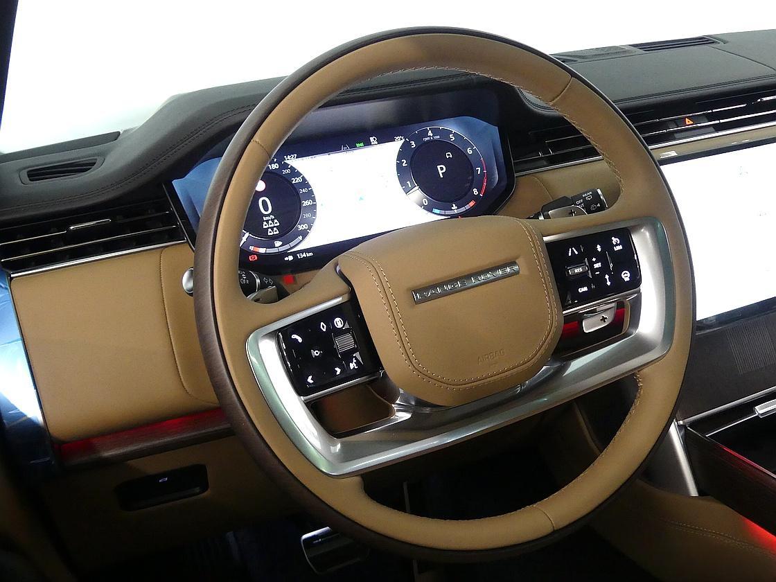 랜드로버 레인지로버 5세대 4.4 P530 LWB 오토바이오그래피 7인승