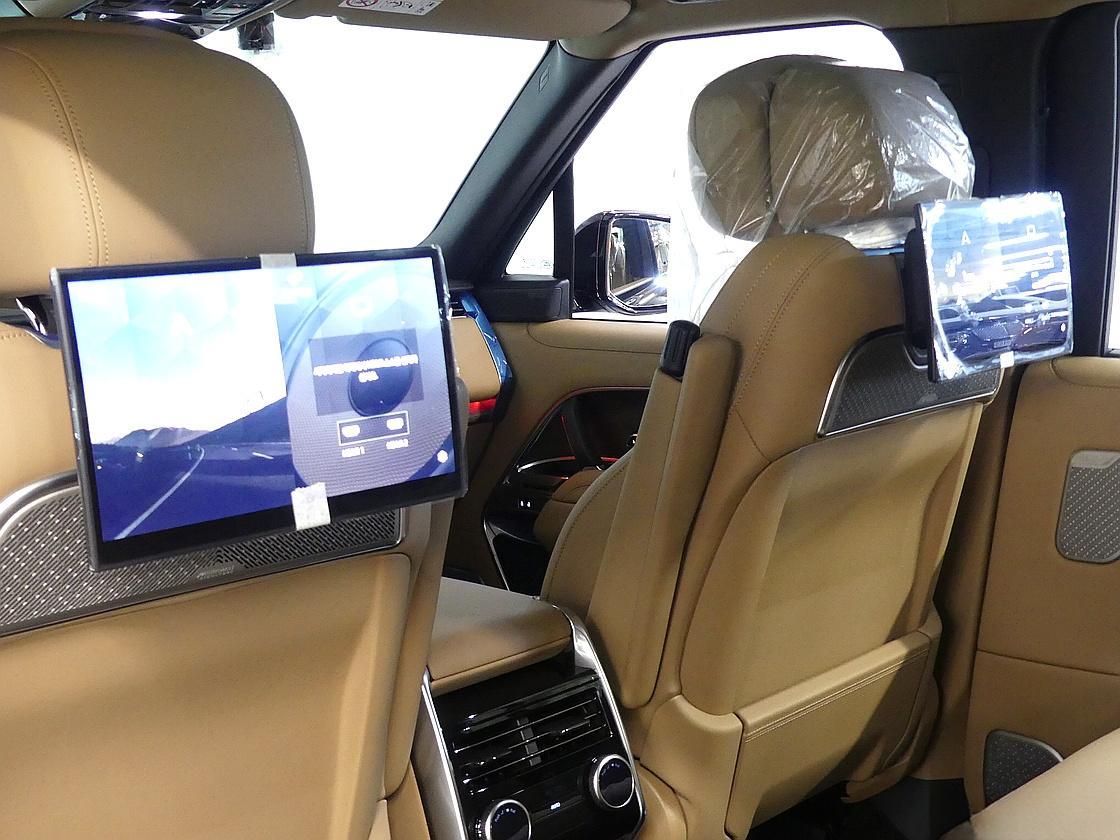 랜드로버 레인지로버 5세대 4.4 P530 LWB 오토바이오그래피 7인승