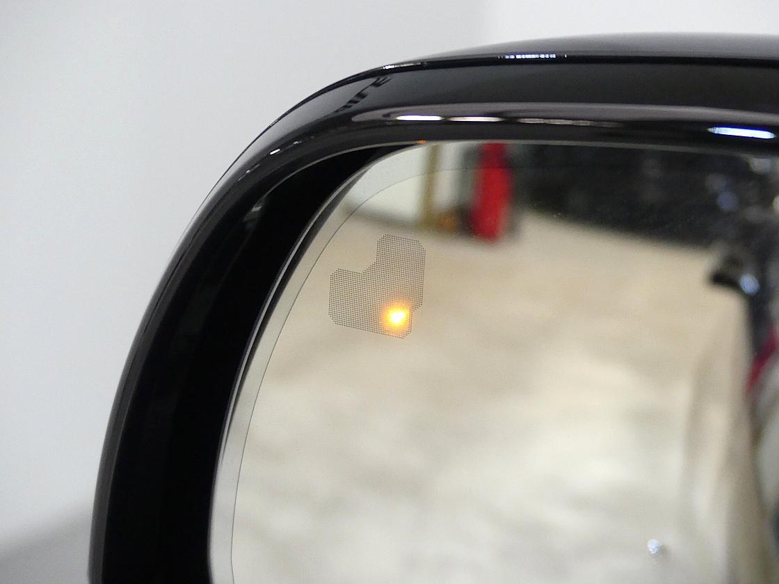 랜드로버 레인지로버 5세대 4.4 P530 LWB 오토바이오그래피 7인승