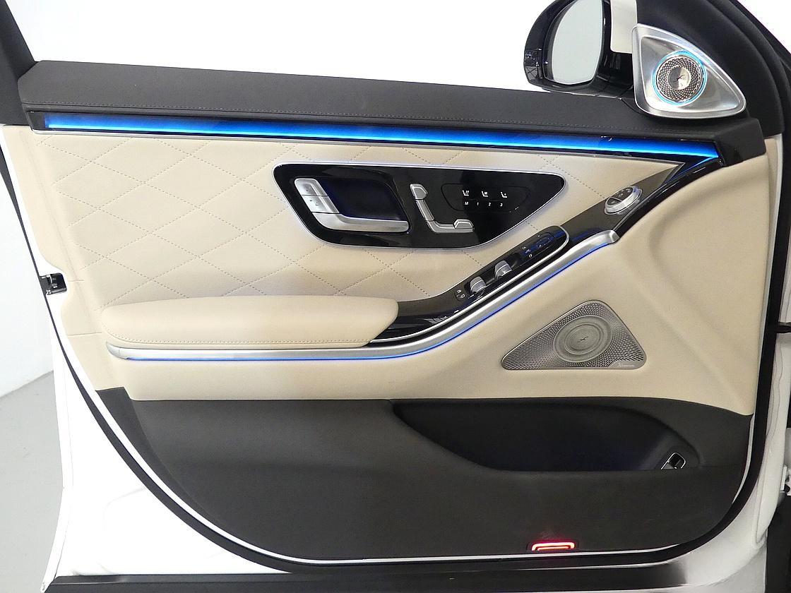 벤츠 7세대 S500L 4매틱