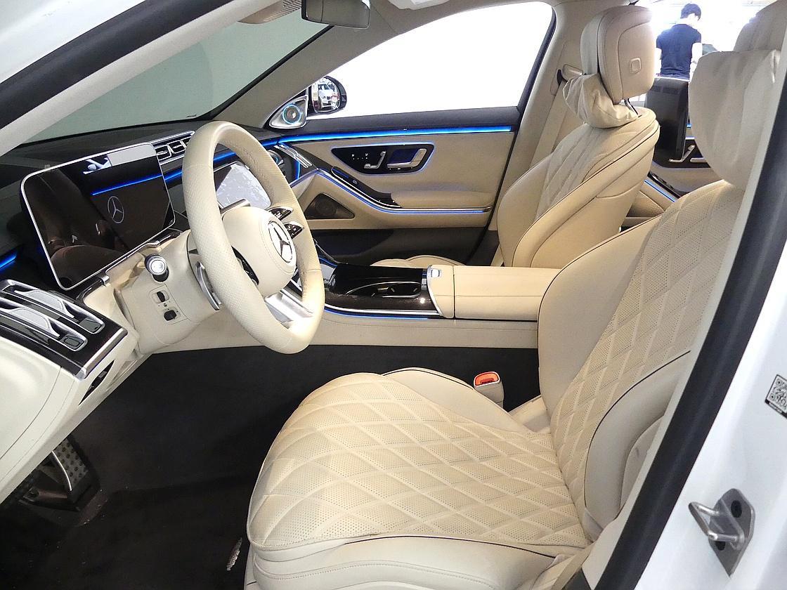 벤츠 7세대 S500L 4매틱