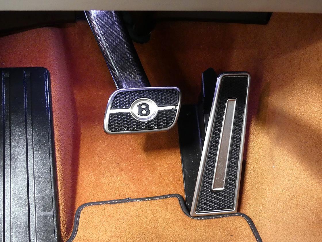 벤틀리 컨티넨탈 GT 3세대 4.0