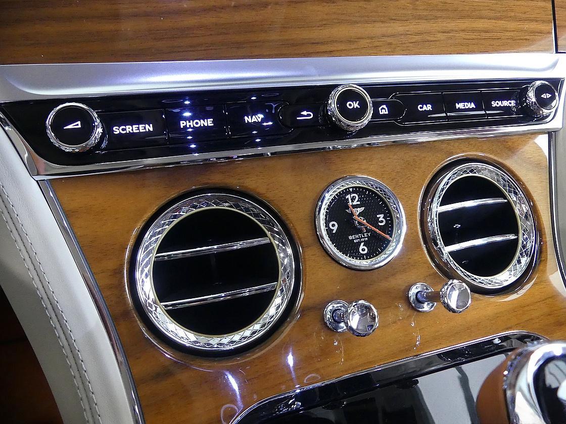 벤틀리 컨티넨탈 GT 3세대 4.0