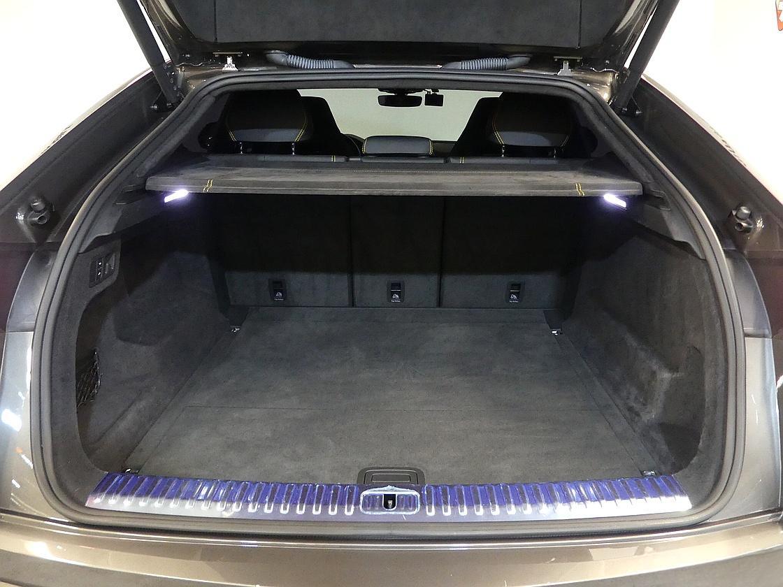 람보르기니 우루스 4.0 V8