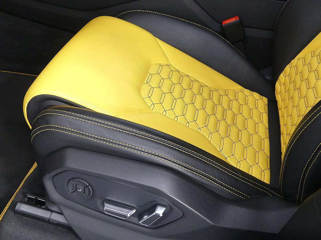 람보르기니 우루스 4.0 V8