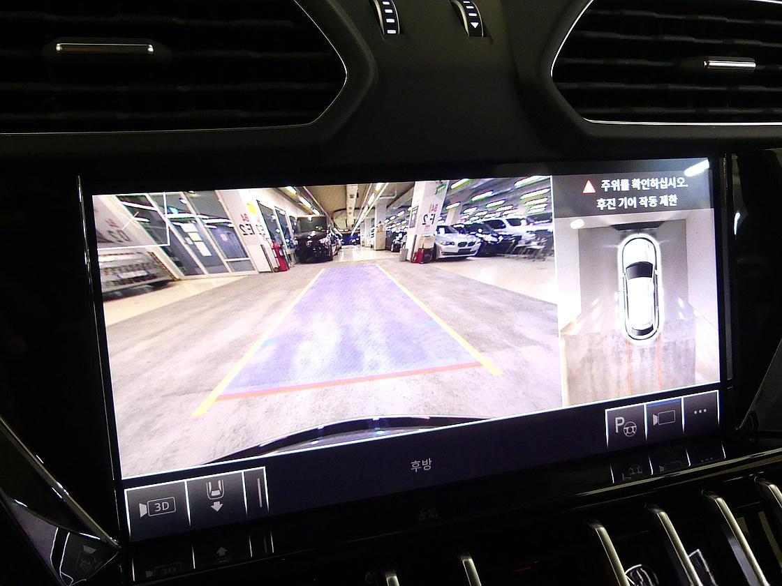 람보르기니 우루스 4.0 V8