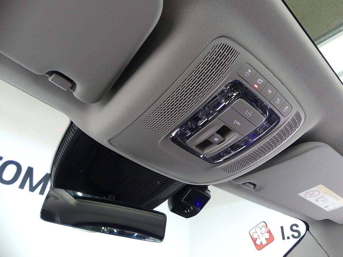 벤츠 2세대 GLE 300d 4매틱