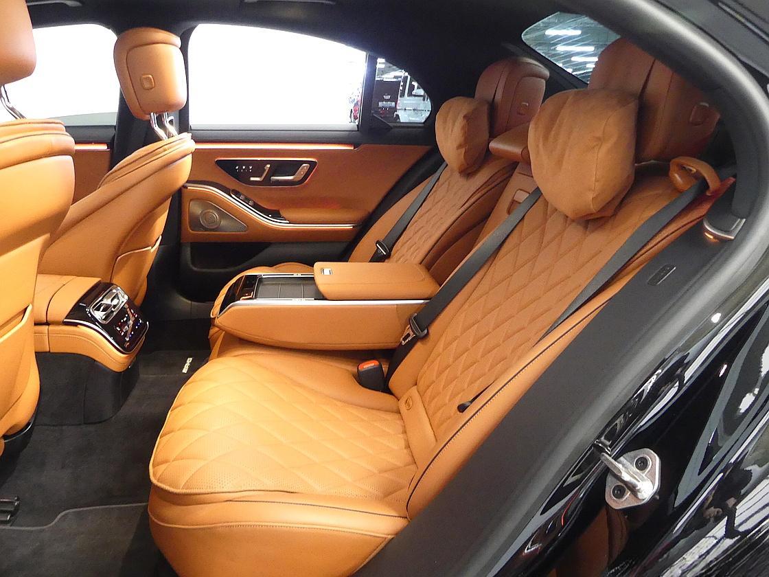 벤츠 7세대 S400 d 4매틱