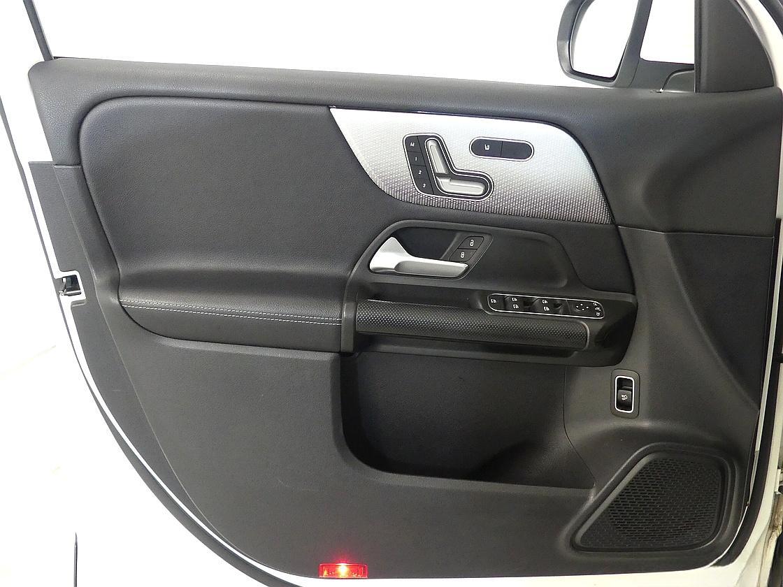 벤츠 GLB200d