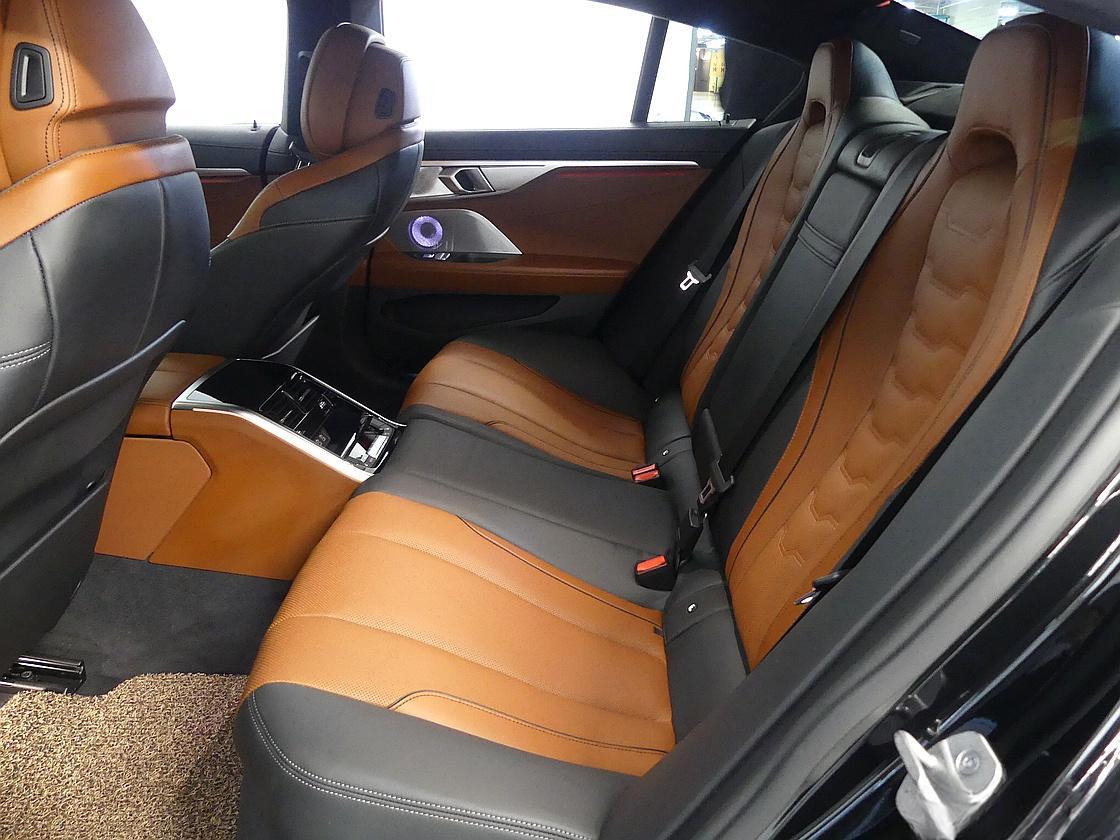 BMW 2세대 M850i xDrive 그란 쿠페