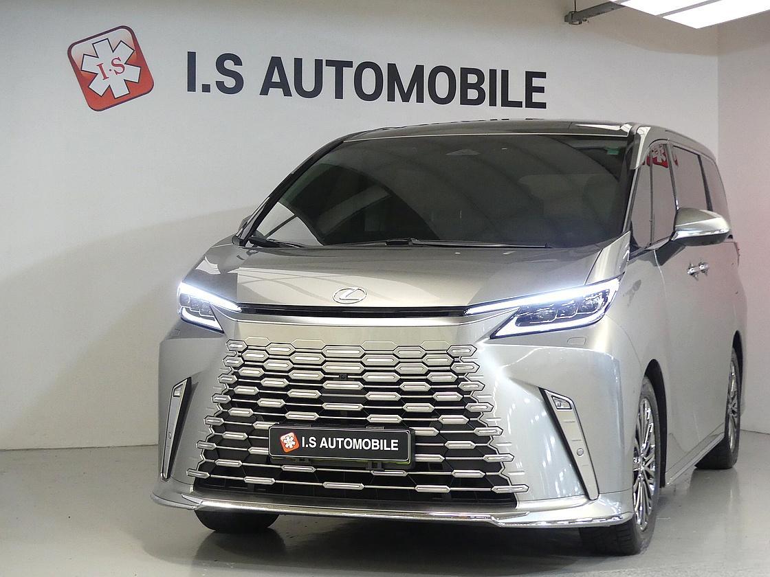 렉서스 LM 500h 이그제큐티브