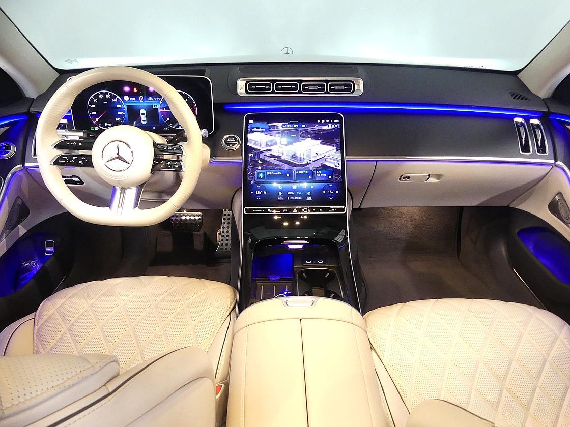 벤츠 7세대 S400 d 4매틱
