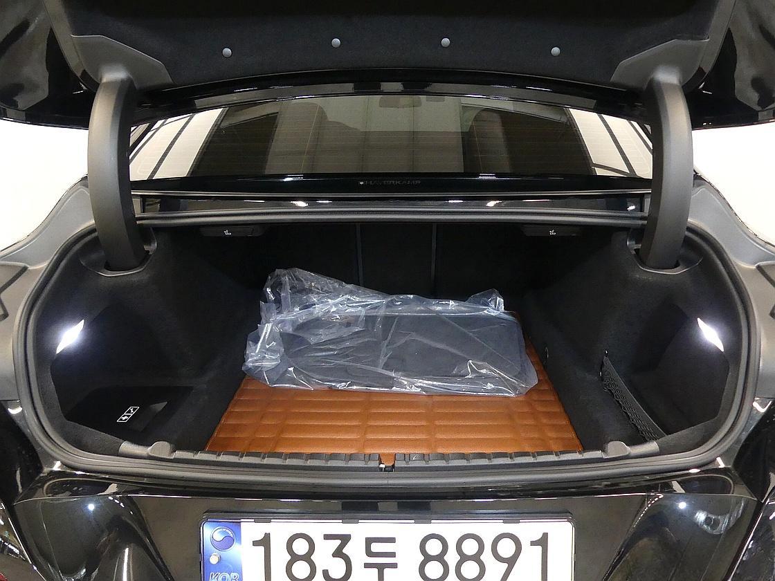 BMW 2세대 M850i xDrive 그란 쿠페