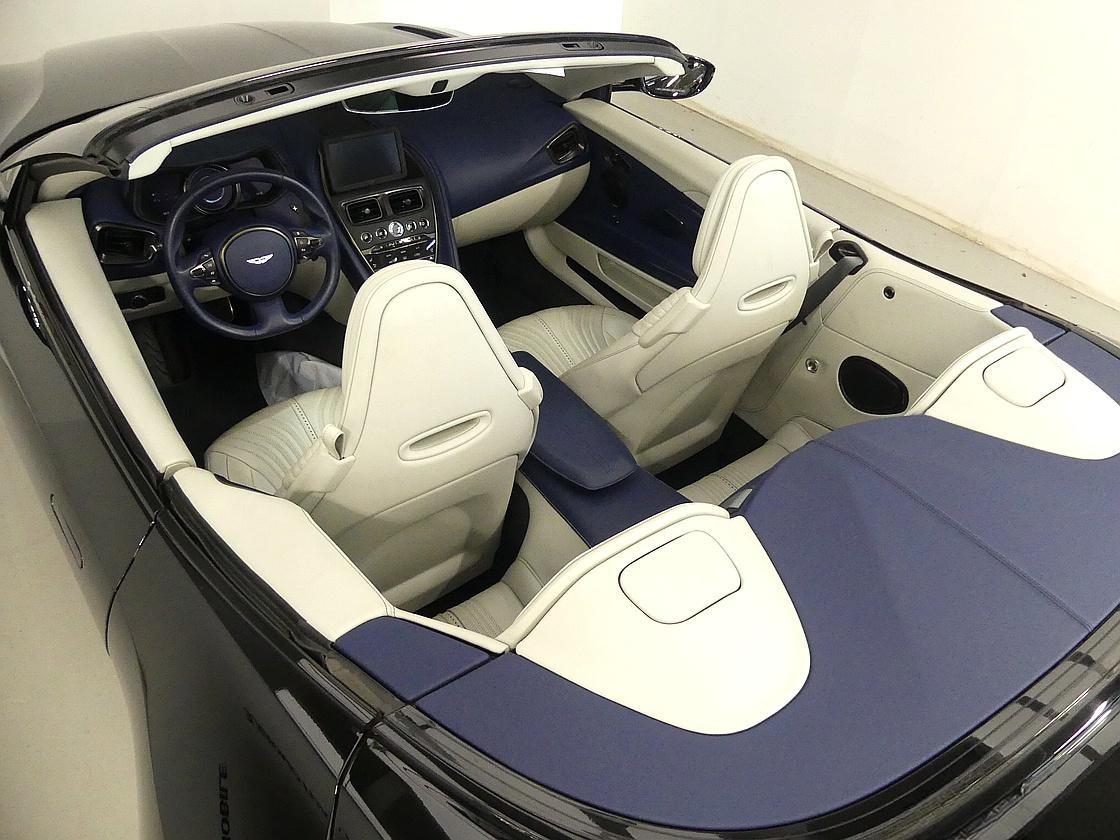 애스턴마틴 DB11 4.0 V8 볼란테