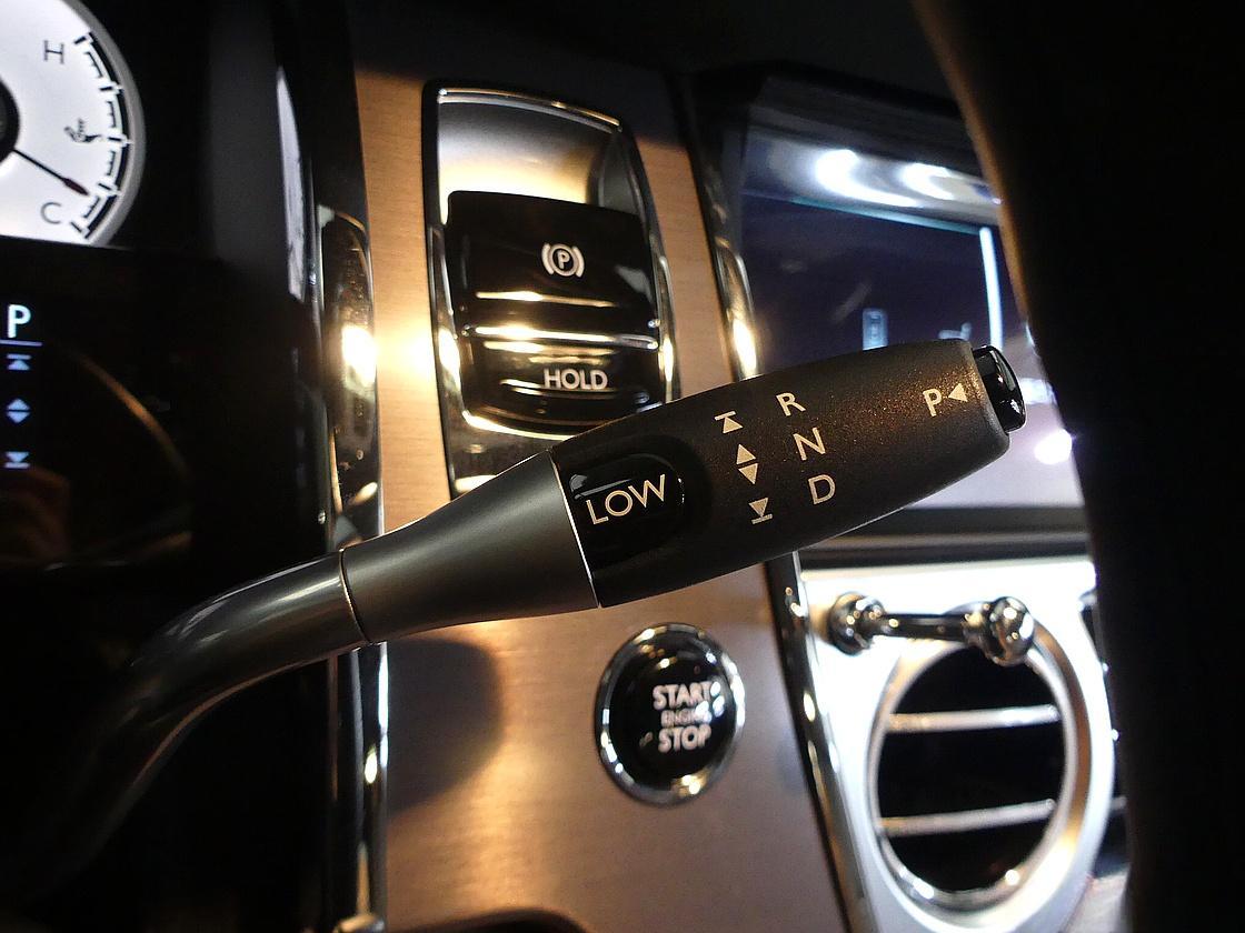 롤스로이스 레이스 6.6 V12
