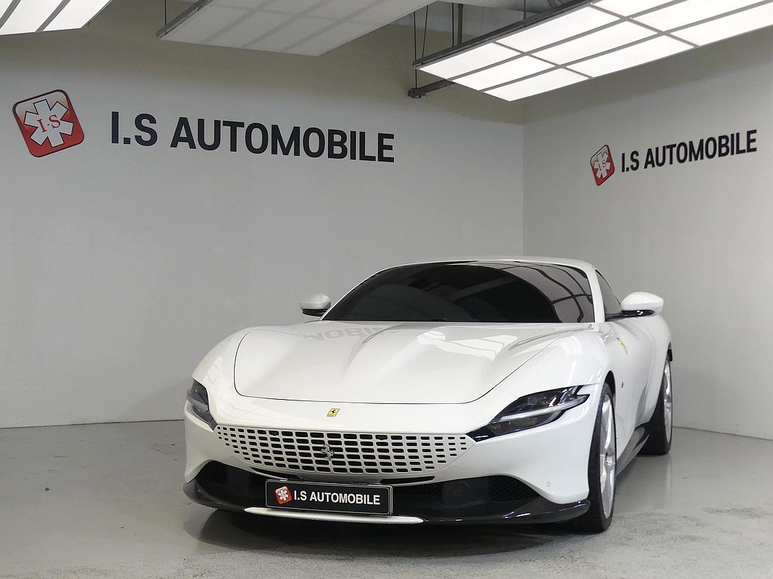 페라리 로마 3.9 V8